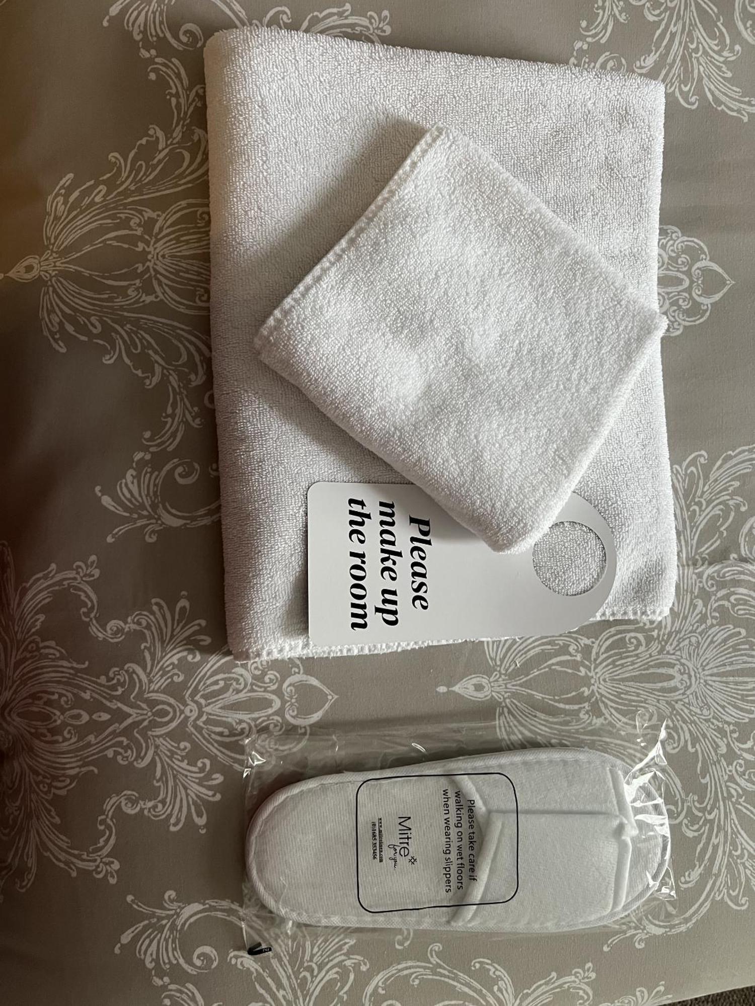 Tanes Hotel Cardiff Rum bild